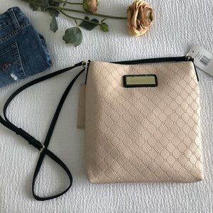 Dusty pink cross / shoulder bag. Medium size.